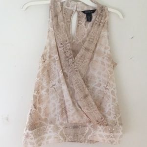 White House Black Market Top Size L